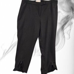 Nanette Lepore SZ 10 Black Capri Hi Lo Ruffled Hem Button Zip Closure No Pockets